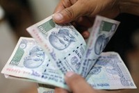 Tiền tệ - tài khóa, những điểm còn lạc nhịp